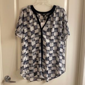 Women-BR orange blouse short sleeves. Brand new. Ligth n comfy,